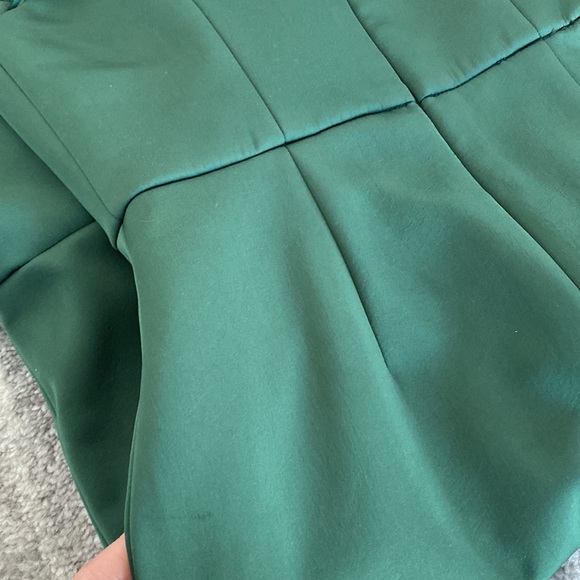 BCBGMAXAZRIA Womens Off-The-Shoulder Evening Mermaid Formal Dress Gown - Picture 5 of 8